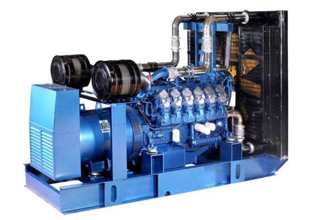 新华康明斯30kw小型柴油二手发电机组 新华康明斯30kw小型柴油二手发电机组